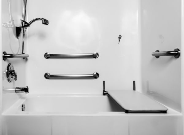 Accessible Tub Installation in Wheat Ridge